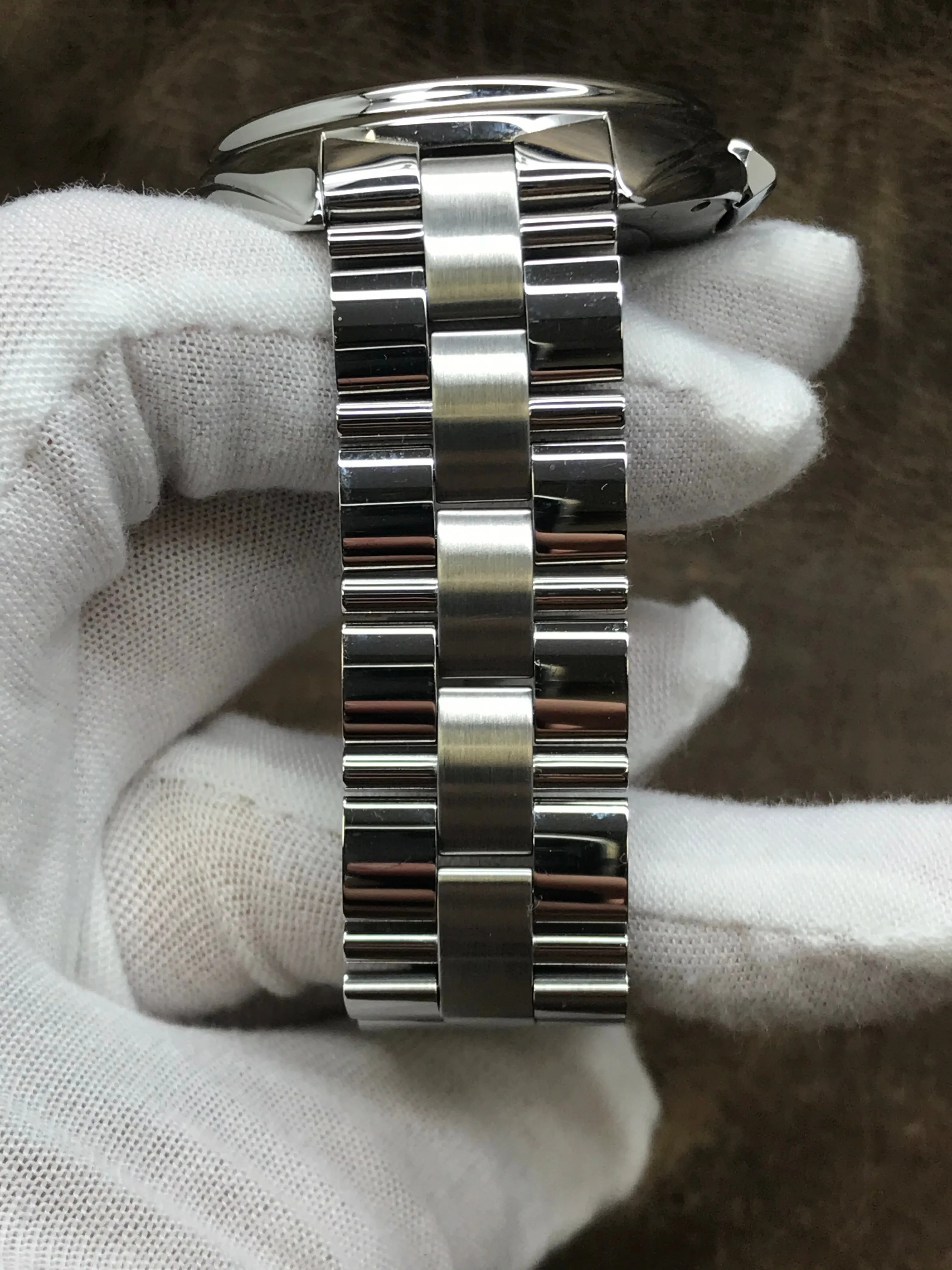 Cartier Cle de Cartier WSCL0007 Silver Guilloche Dial Automatic Men's Watch