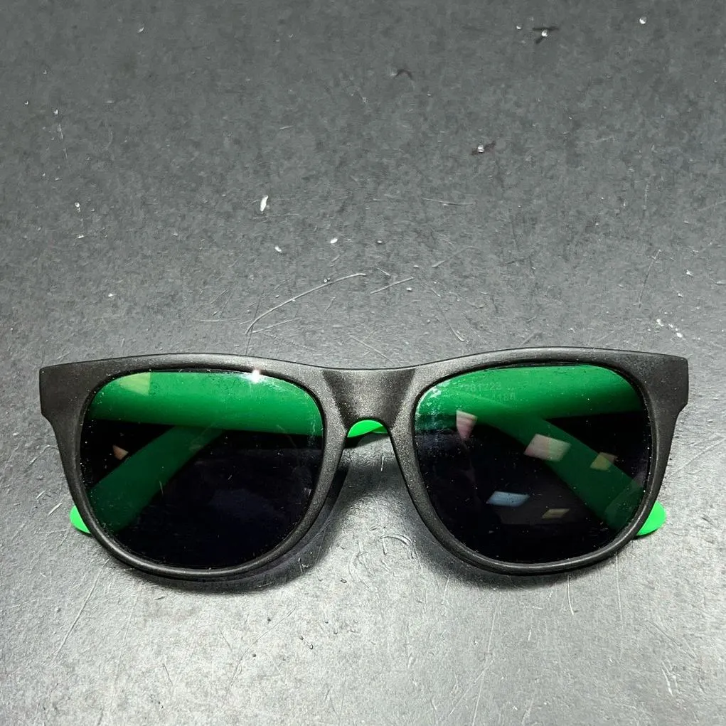 Children's Assorted Styles and Colors Sunglasses Lot