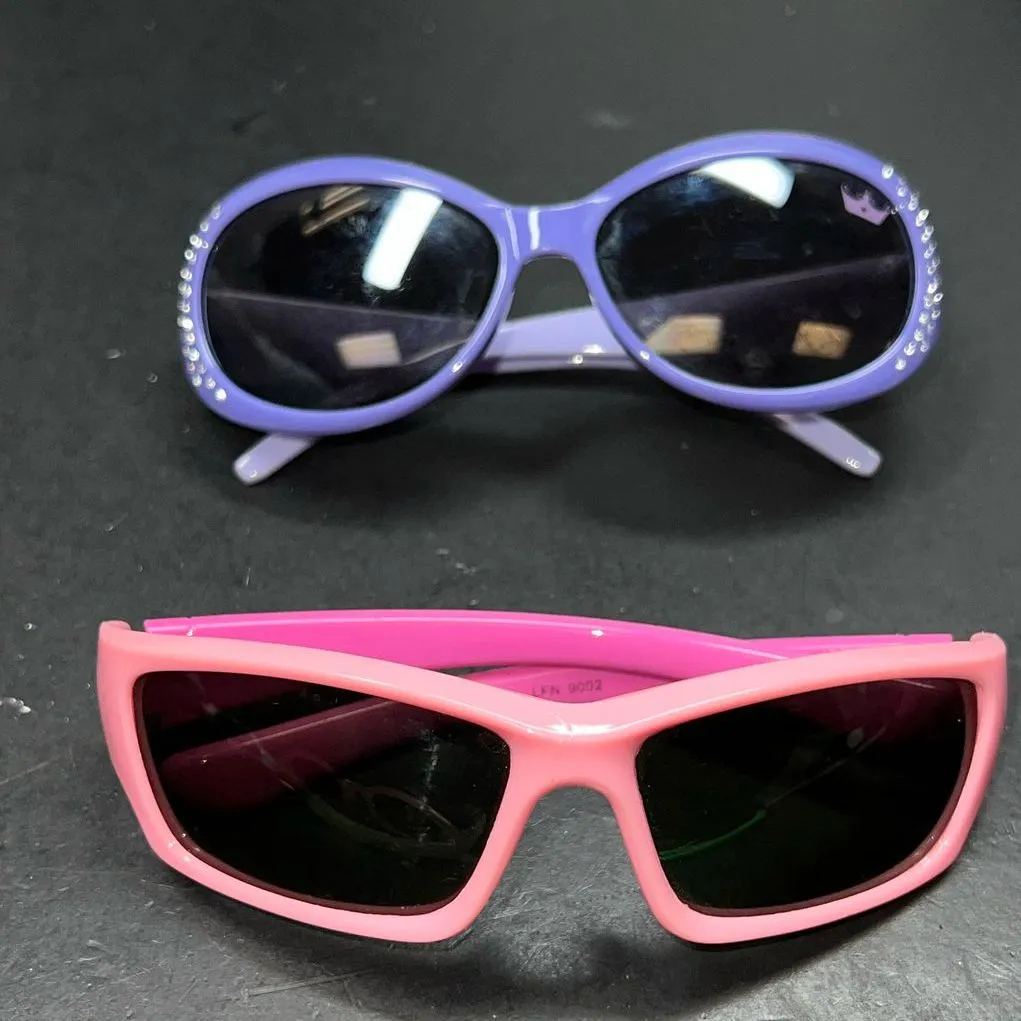 Children's Assorted Styles and Colors Sunglasses Lot