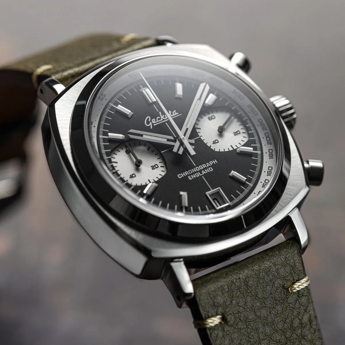 Chronotimer Chronograph Watch Classic Reverse Panda
