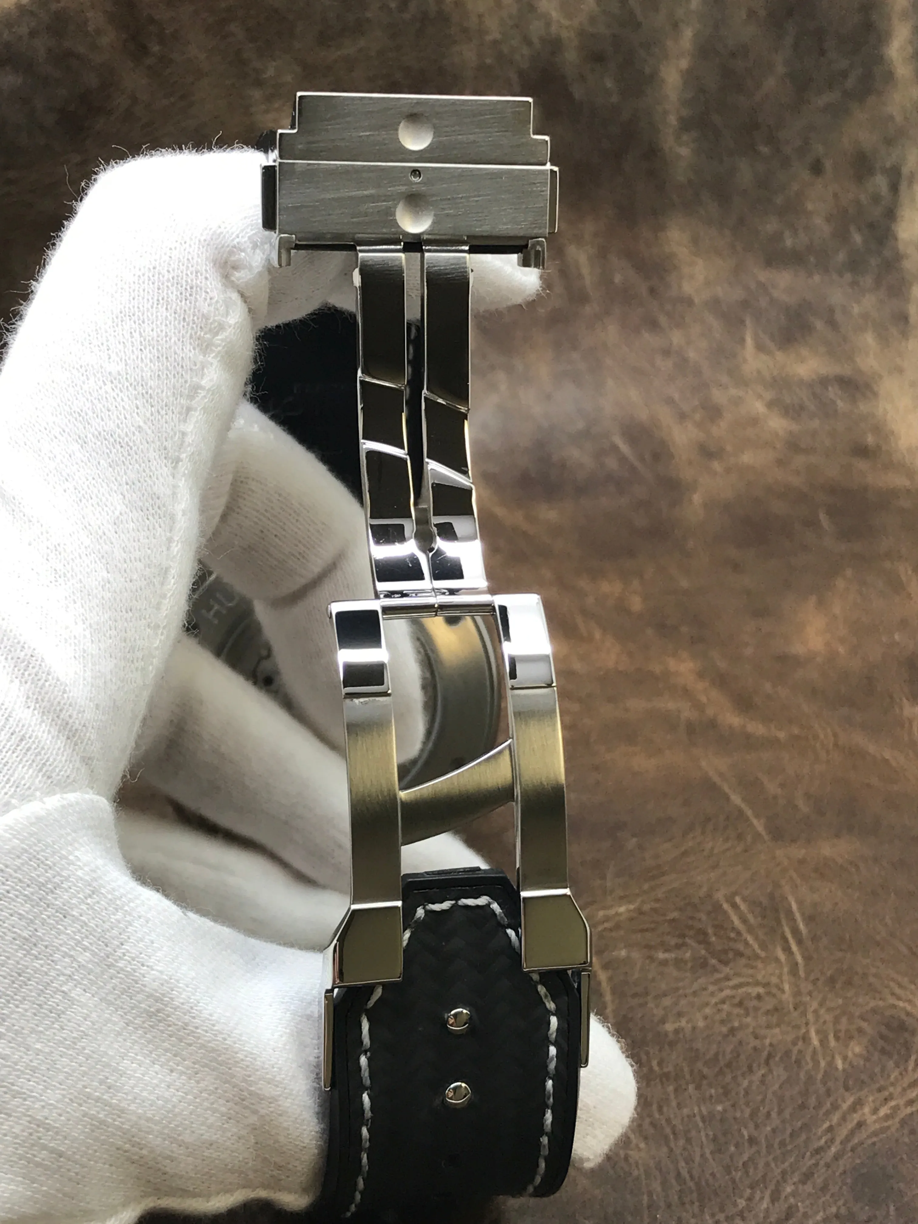 Hublot Classic Fusion 511.NX.1771.QR Carbon Fiber Dial Automatic Men's Watch