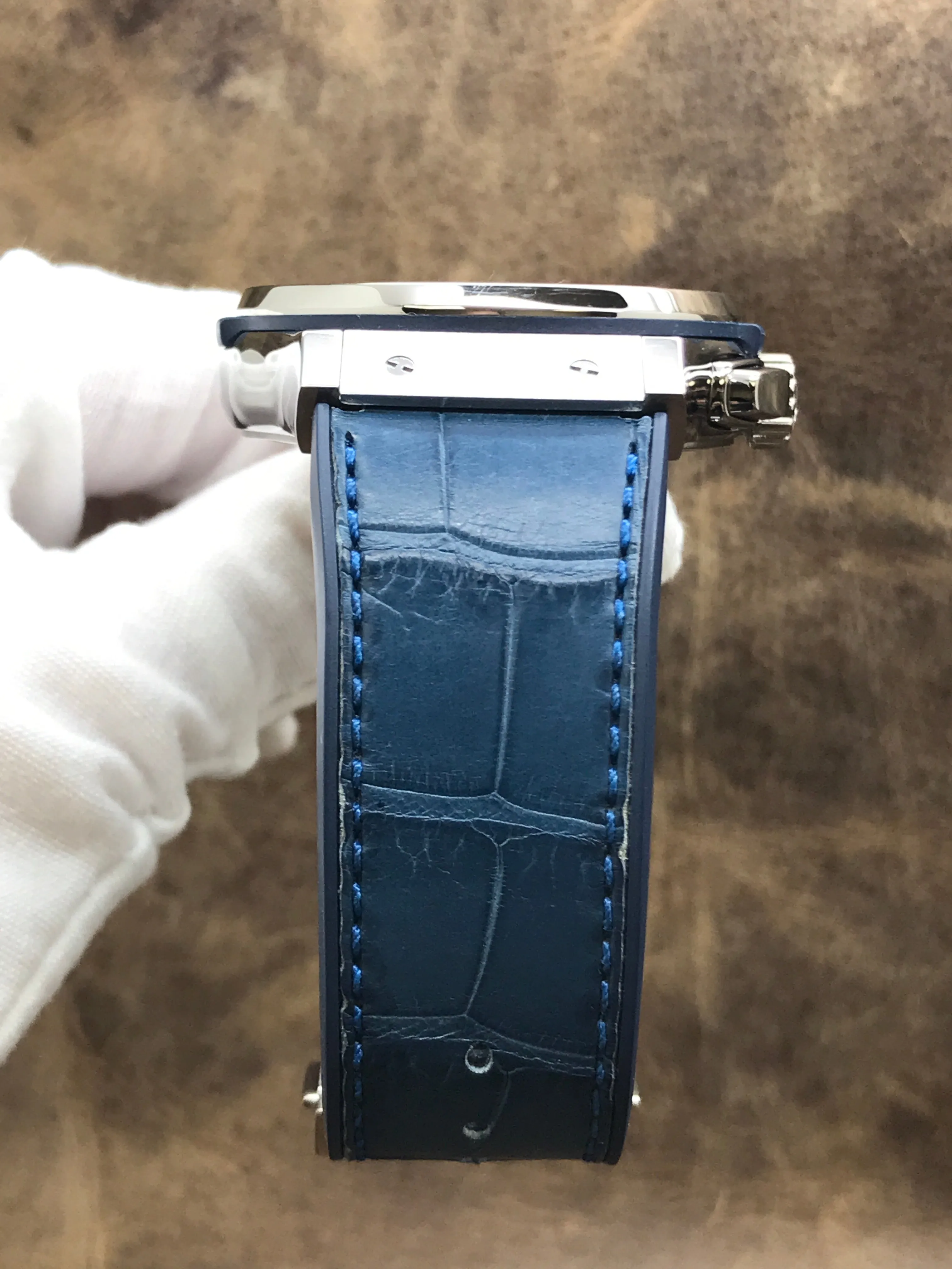 Hublot Classic Fusion 521.NX.7170.LR Blue Dial Automatic Men's Watch