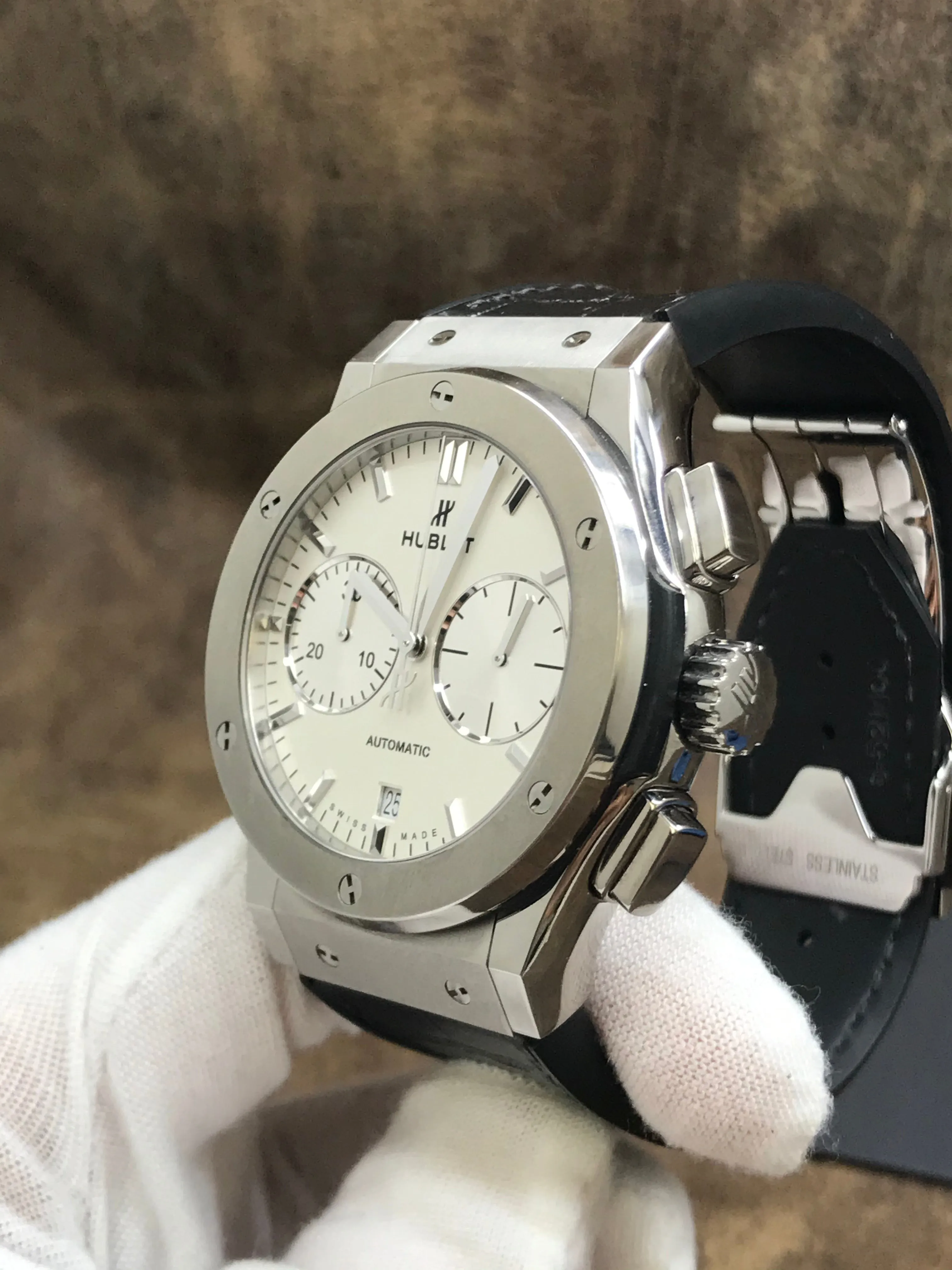 Hublot Classic Fusion 541.NX.2611.LR Offwhite with Silver subdials Dial Automatic Men's Watch