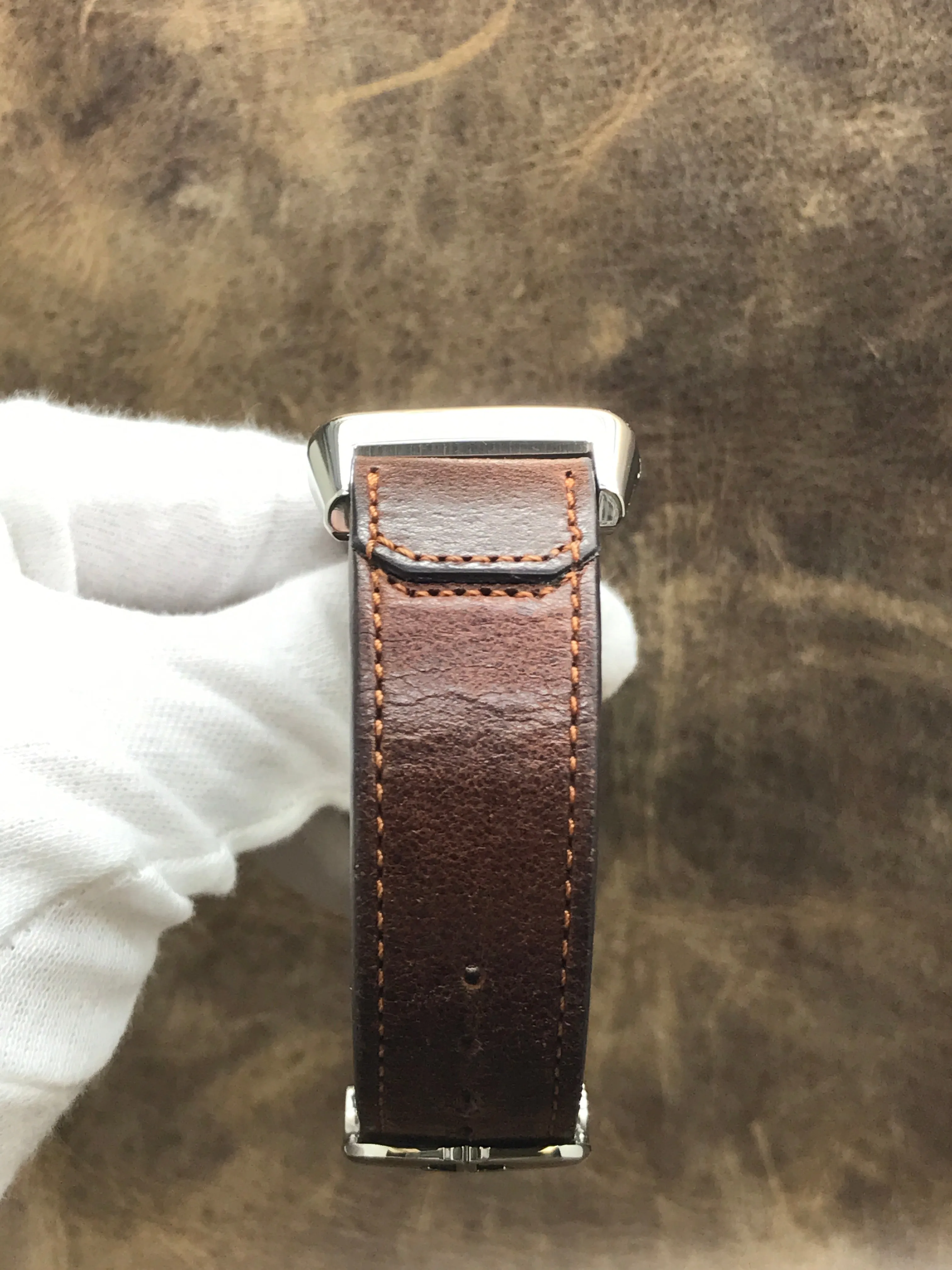 Jaeger-Lecoultre Reverso Classic Q3848422 Silver & Black Dial Manual winding Watch