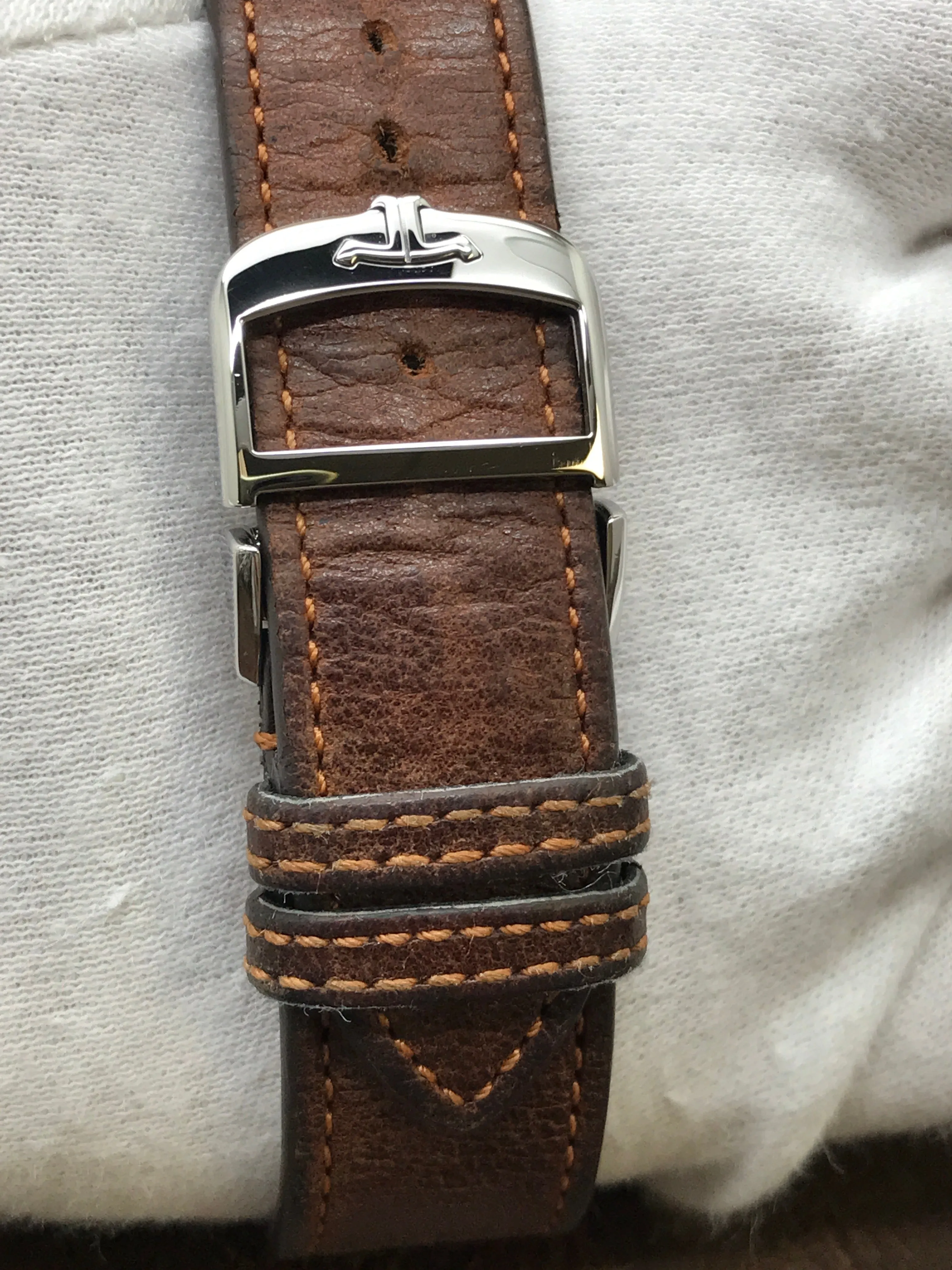 Jaeger-Lecoultre Reverso Classic Q3848422 Silver & Black Dial Manual winding Watch