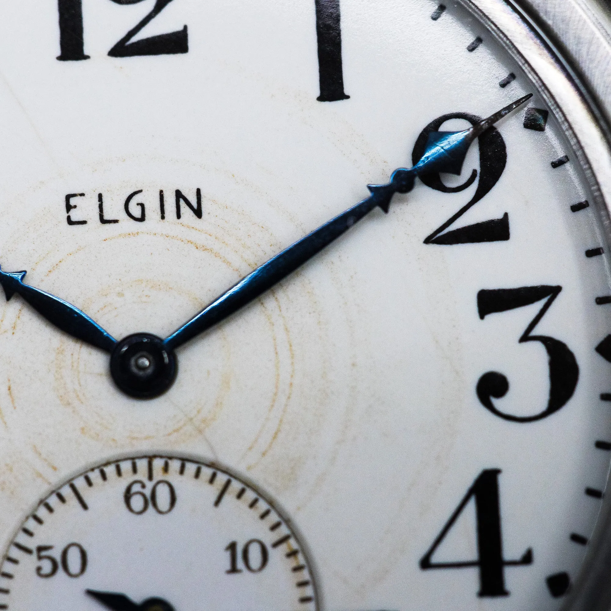 Premium Chicago 444 (47mm) Watch for Optimal Style and Functionality in English
