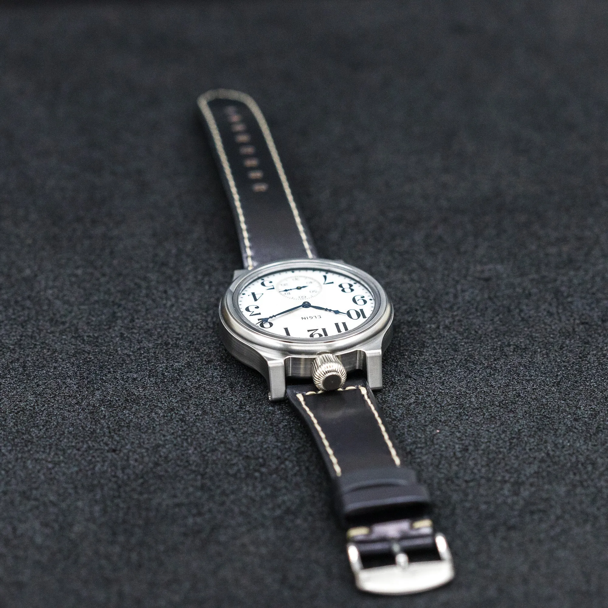 Premium Chicago 444 (47mm) Watch for Optimal Style and Functionality in English
