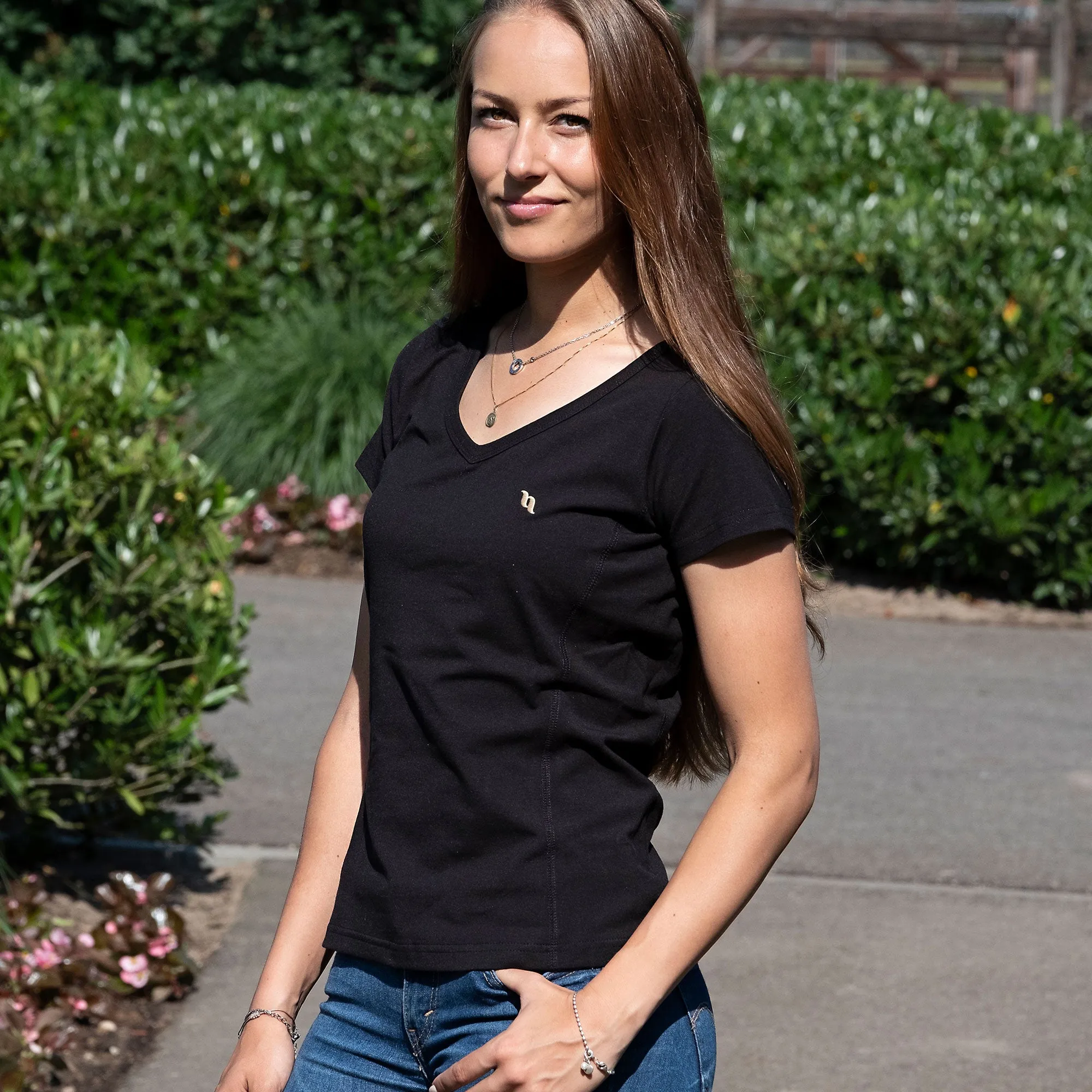 Womens V-Neck Short Sleeve Shirt